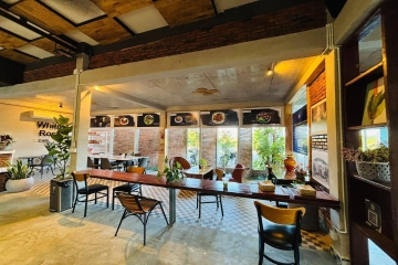 Coffee Shop